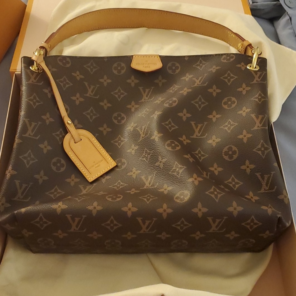 Louis Vuitton Graceful PM